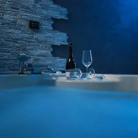 Four Season Winter Holiday home *